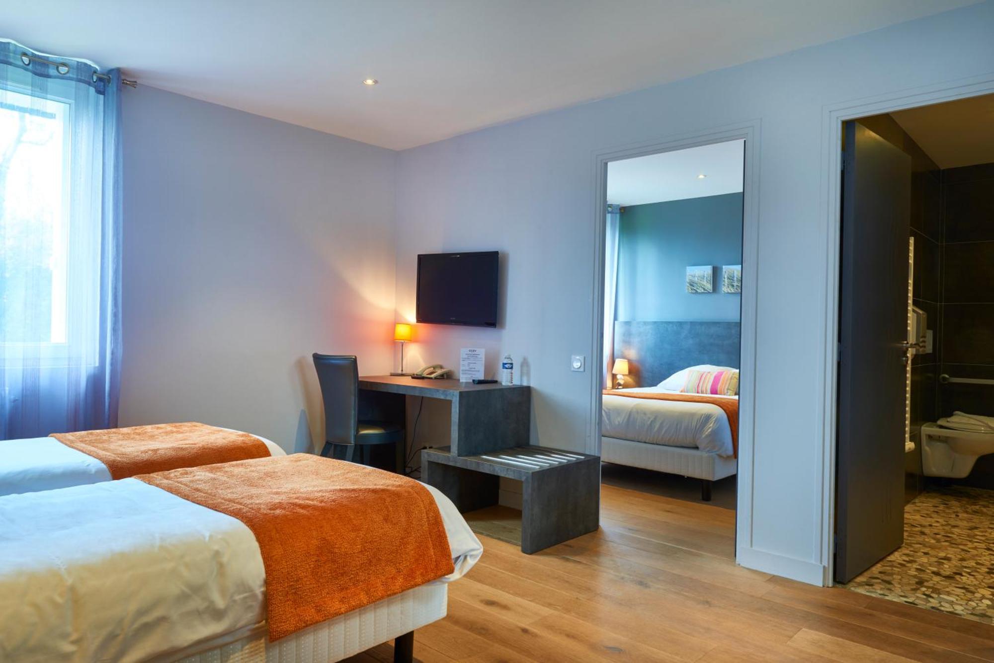Cozy Hotel Logis Morlaix Plouigneau Ruang foto