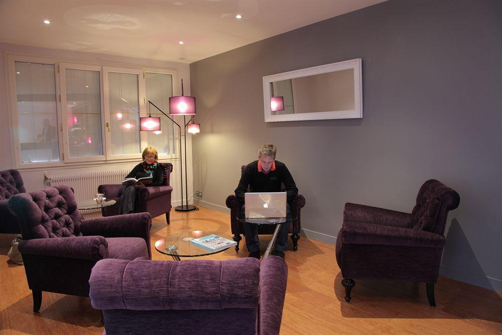 Cozy Hotel Logis Morlaix Plouigneau Bagian luar foto